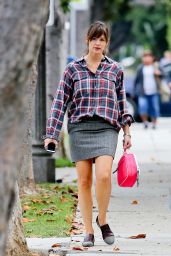 Jennifer Garner Street Style - Out in Brentwood, October 2014