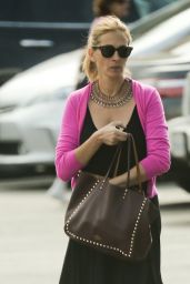 Julia Roberts - Out in Los Angeles - October 2014
