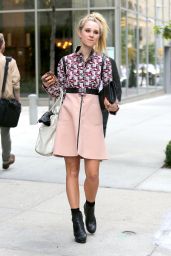 Juno Temple Style - Out in Soho, New York City - Oct. 2014