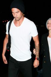 Kaley Cuoco & Ryan Sweeting - Both Wearing Beanies at LAX Airport - October 2014