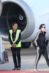 Katy Perry - Arriving Into Paris to Celebrate Her 30th Birthday