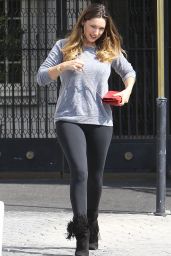 Kelly Brook Booty in Tights - Out in Los Angeles, Oct. 2014