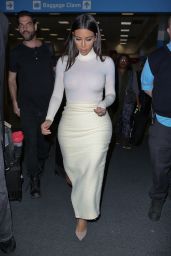 Kim Kardashian in Figure-Hugging Dress at San Francisco International Airport - October 2014