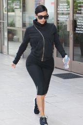 Kim Kardashian in Leggings - at a Gym in Los Angeles - October 2014