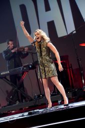 Kimberly Perry Performs at the 
