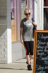 Kirsten Dunst in Leggings - Out in Los Angeles - October 2014