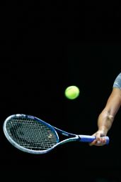 Maria Sharapova Practices - 2014 WTA Finals in Singapore