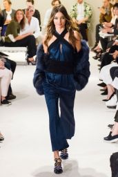 Miranda Kerr - Paris Fashion Week - Sonia Rykiel Spring/Summer 2015 Fashion Show