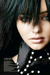 Miranda Kerr - Vogue Magazine (Japan) - November 2014 Issue