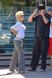 Pamela Anderson Street Style - Out in Malibu, October 2014