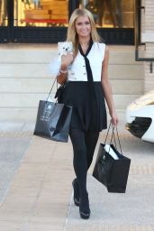 Paris Hilton Shopping in Beverly Hills - Oktober 2014