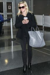 Reese Witherspoon Arriving New York City - JFK Airpot, October 2014