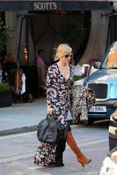 Sienna Miller Style - Out for Lunch at Scott