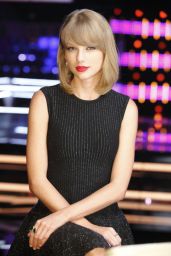 Taylor Swift - 'The Voice' Season 7 Promo Pics • CelebMafia