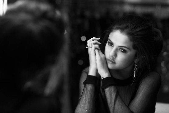 Selena-Gomez-2014album-1
