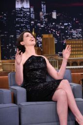 Anne Hathaway at Tonight Show Starring Jimmy Fallon in Hollywood - November 2014