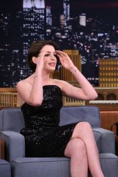 Anne Hathaway at Tonight Show Starring Jimmy Fallon in Hollywood ...