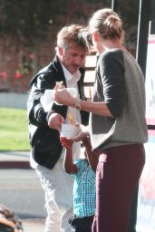 Charlize Theron & Sean Penn Street Style - Stop to Get Some Frozen Yogurt - November 2014