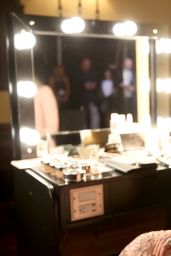 Emily Blunt - 2014 Hamilton Behind the Camera Awards in Los Angeles