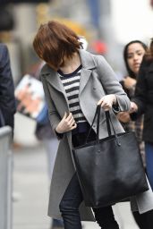 Emma Stone - Arriving at Her Play 