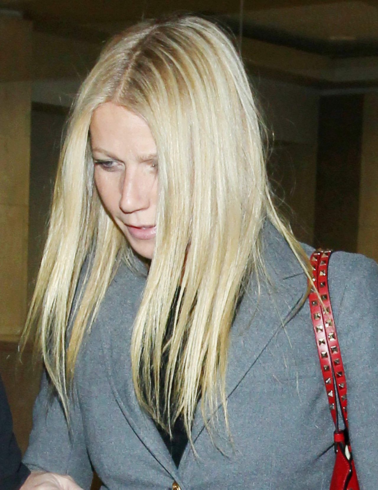 Gwyneth Paltrow Style - at LAX Airport - November 2014 • CelebMafia