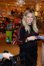 Hilary Duff at the Hallmark Gold Crown Store in New York City - Nov. 2014
