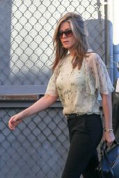 Jennifer Aniston Style - Arriving to Appear on Jimmy Kimmel Live in Hollywood - November 2014