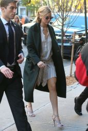 Jennifer Lawrence Style - Returns to Her Hotel in New York City - November 2014