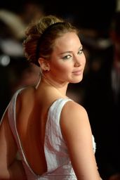 Jennifer Lawrence – ‘The Hunger Games: Mockingjay Part 1′ Premiere in London