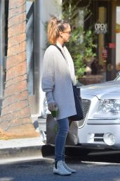 Jessica Alba Casual Fashion - Out in Beverly Hills, November 2014