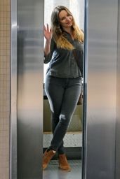 Kelly Brook in Tight Jeans - at LAX Airport, November 2014