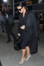 Kim Kardashian Style - Out in Dubai - November 2014