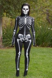 Kim Kardashian Wears Skeleton Costume - Halloween 2014