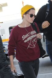 Kristen Stewart Casual Style - at LAX Airport, November 2014