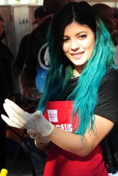Kylie Jenner at the Los Angeles Mission