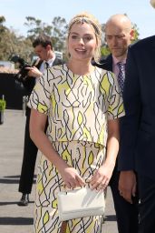 Margot Robbie Style - Stakes Day Racing Carnival in Melbourne, November 2014