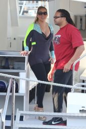 Mariah Carey in a Wet Suit for a Boat Ride in Perth - November 2014