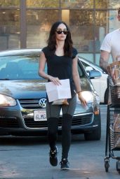 Megan Fox Street Style - Grocery Shopping in Los Angeles - November 2014