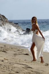 Rosie Huntington-Whiteley Photoshoot - Beach in Malibu - November 2014
