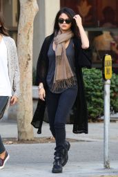 Selena Gomez Street Fashion - Leaves Starbucks in Los Angeles, November 2014