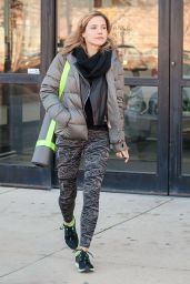 Sophia Bush Street Style - Leaving a Gym in Chicago - November 2014