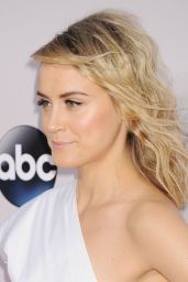 Taylor Schilling - 2014 American Music Awards in Los Angeles