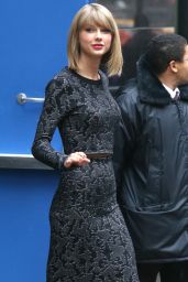 Taylor Swift Arriving to Appear at Good Morning America in New York City - November 2014
