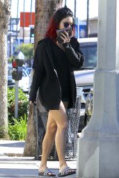 Vanessa Hudgens Street Style - Out in Los Angeles, November 2014