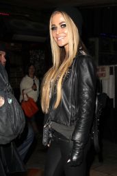 Carmen Electra Night Out Style - Leaving the Rainbow Room in Los Angeles, Dec. 2014