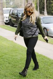 Hilary Duff Street Style - Out in L.A. - December 2014