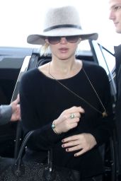 Jennifer Lawrence at LAX Airport - December 2014