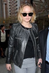 Jennifer Lawrence Style - Out in New York City - December 2014