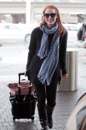Jessica Chastain Street Style - at LAX Airport in Los Angeles, December 2014