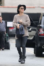 Kaley Cuoco Street Style - Out in Beverly Hills, Dec 2014